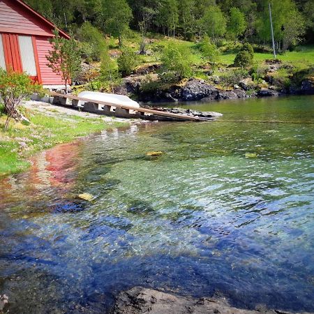 Holtarheim, Holidayhouse, Boat Included Eikefjord ภายนอก รูปภาพ