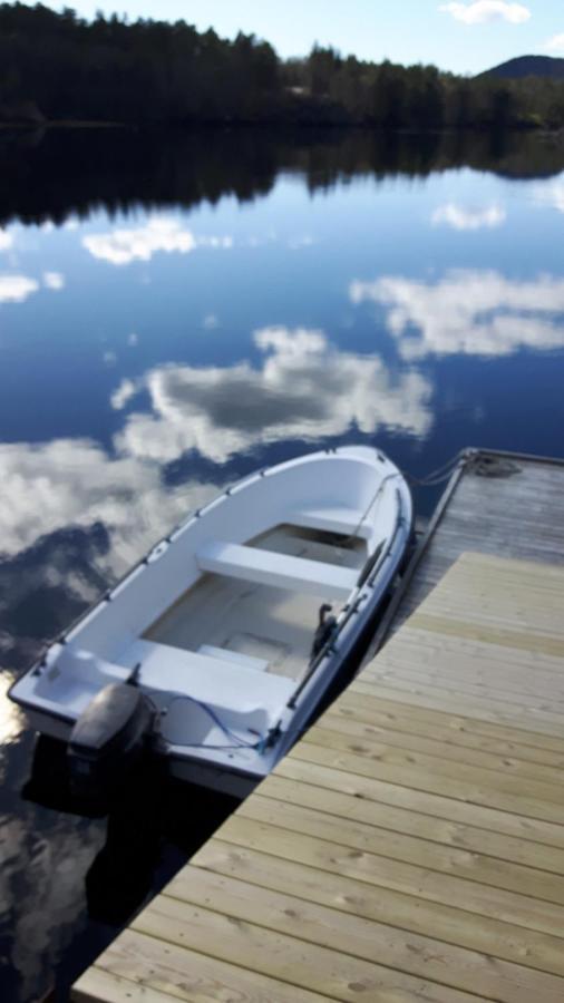 Holtarheim, Holidayhouse, Boat Included Eikefjord ภายนอก รูปภาพ